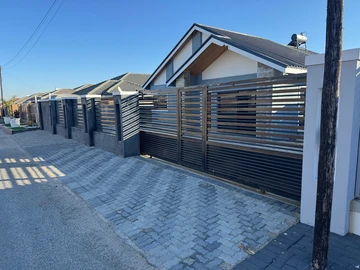 **Exquisite 4-Bedroom House for Rent in Mabvazuva, Ruwa**