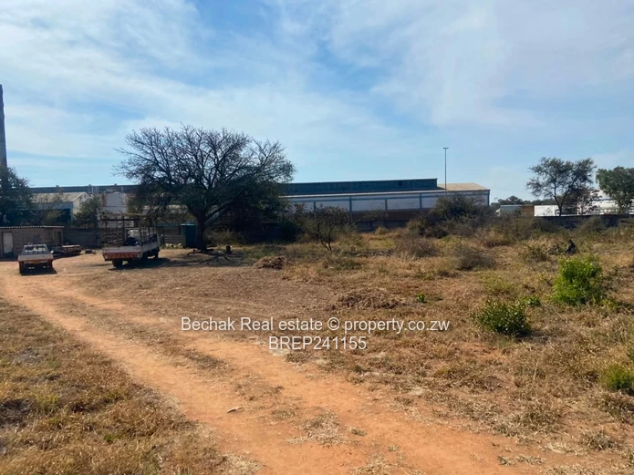 Kelvin West Industrial Land  — Main Road Frontage