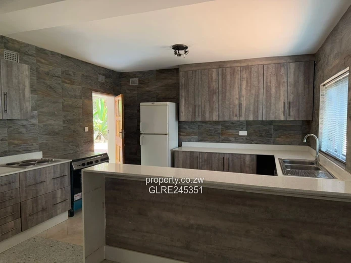 3-Bed Cottage to Rent in Mount Pleasant — Borehole