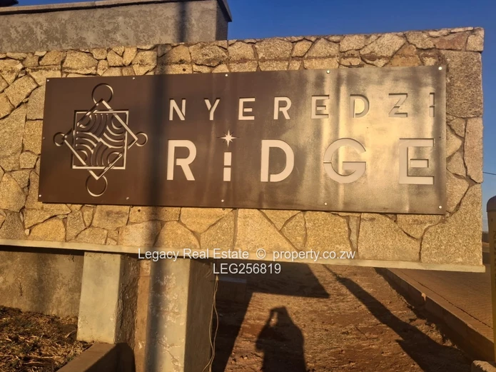 800m² Stand in Nyeredzi Ridge — Elevated Views & Tarred Roads