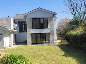 A LOVELY RECENTLY RENOVATIED MT PLESANT DOUBLE STOREY HOUSE FOR SALE.  Marble fitted kitchen 