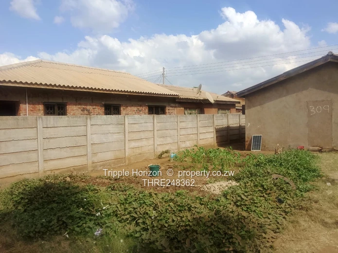 Dzivarasekwa 2-Bed Core house with Walled Yard, Parking & Main Road Frontage