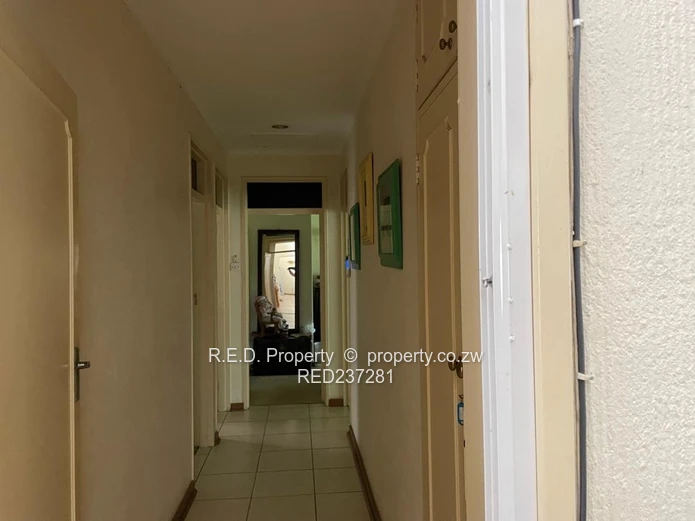 To Let: 3-Bedroom Townhouse