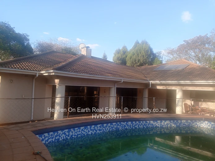 Compact and modern house to let !  (Sole Mandate)