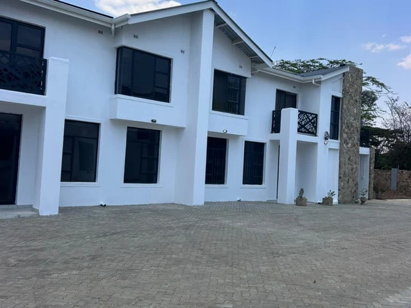 4 Bedroom Townhouse Complex