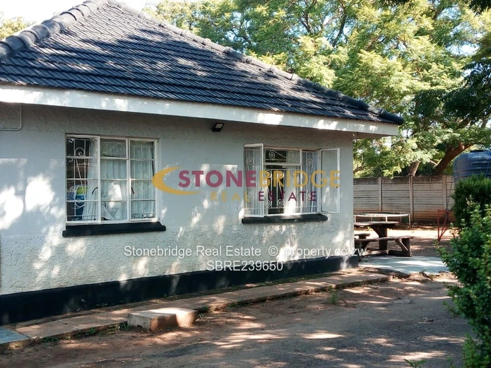 3 Bedroomed House in Kenilworth for sale