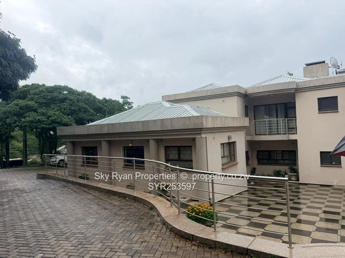 Umwinsdale Luxury Estate For Sale 