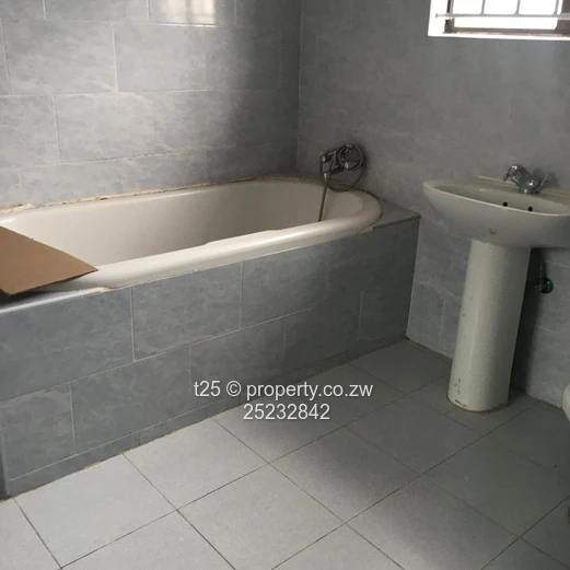 Mainway Meadows House To Rent