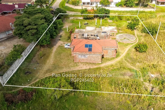 Development Opportunity on 2053 sqm Stand in Chadcombe