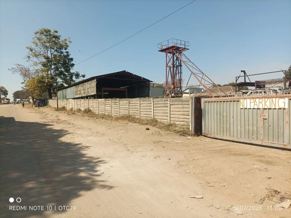 Commercial & Industrial Land