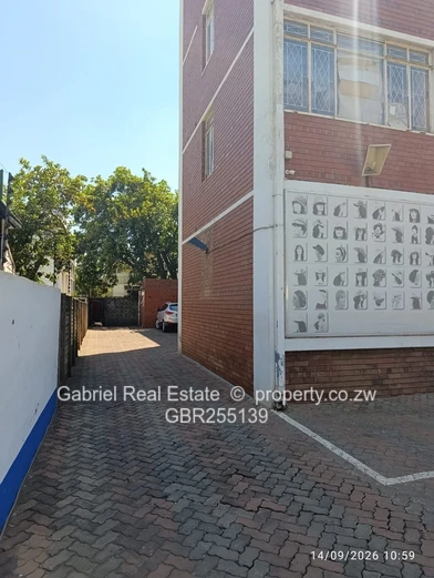 3-Bed Apartment in Harare CBD . Very ideal for  commercial and residential use.  