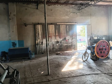 Warehouse & Factory
