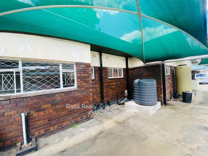 A rare opportunity to secure a neat, well-serviced garden apartment in Avondale.