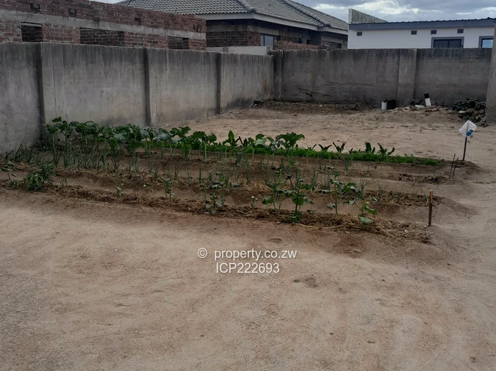 Prime 300m² Stands for Sale in Stoneridge, Harare South! with a Title Deed going for $18 000, 