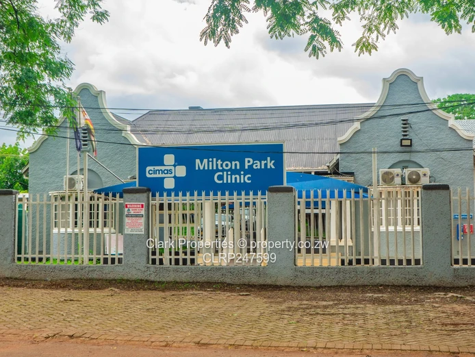 Executive Commercial Space With 15+ Offices