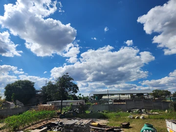 Commercial & Industrial Land