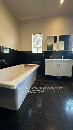 Elegant & Secure Cluster Home in Prestigious Ballantyne Park-3 Bed Luxury Living Near Sam Levy’s 