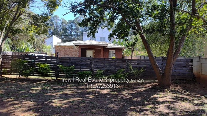 Greystone Park 2 Bed cottage  (Sole Mandate)