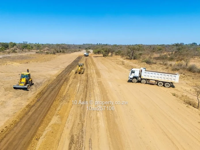 237m² Corner Stand in Beatrice - Main Road Frontage, Tarred Roads