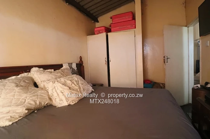 Affordable 2-Bed Flat at Flamingo Flats, Norton