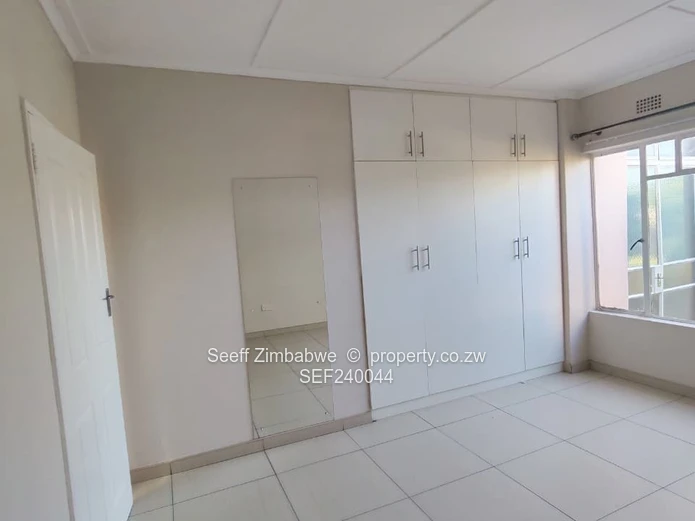 Selbourne Park | BULAWAYO Modern Family Home – Corner Stand