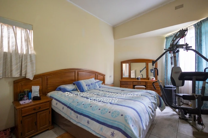 Prime Redevelopment Site | Up To 6 Storeys Permit