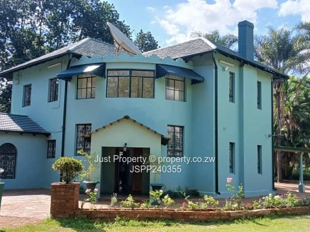 4 bed Double  storey  Suitable For Residential and Commercial use to Rent, Marlborough