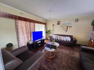 2 Bedroom Garden Flat