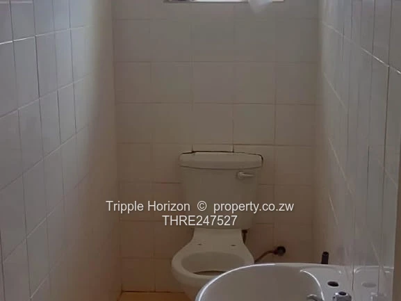 Crowhill Views: Gated 4-Bed Home
