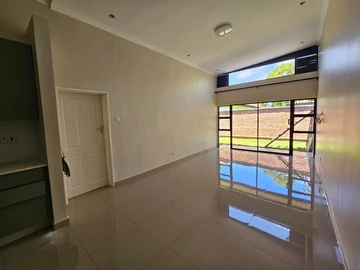 3 Bedroom Flat & Apartment