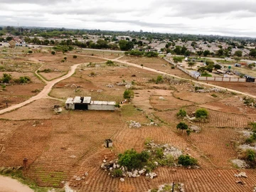 Commercial & Industrial Land