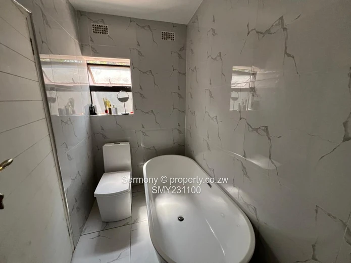 Spacious Cluster Home For House