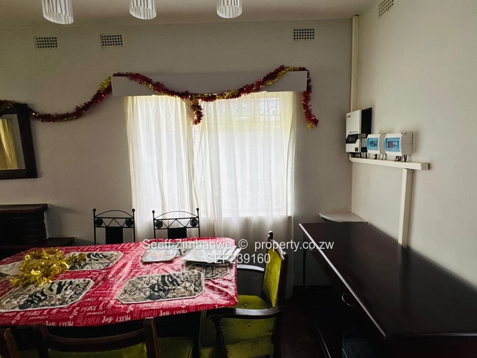 3-Bedroom Beauty in Upper Hillside: Also suitable for Commercial use! (Sole Mandate)