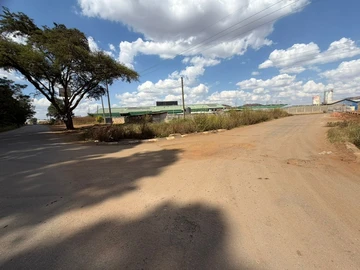 Commercial & Industrial Land