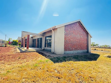 3 Bedroom Garden Flat