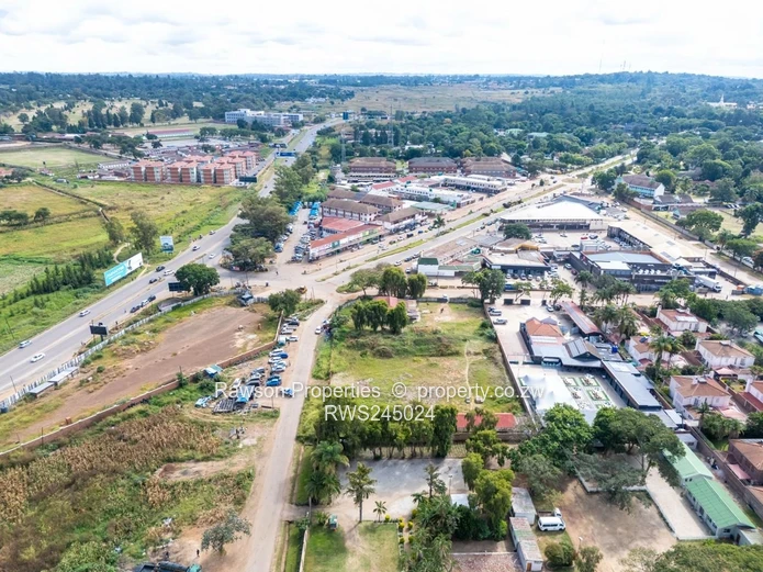 Prime commercial stand in Newlands