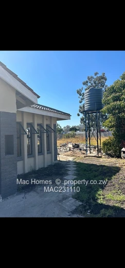 Old Windsor Park Ruwa