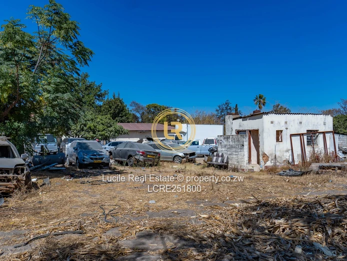 Unlock the Potential-Spacious Northway Property for Sale