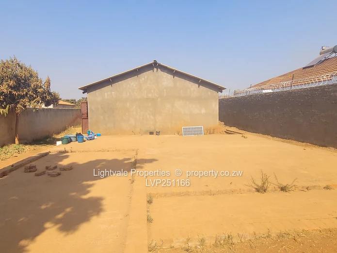 Core house in Nehanda (Sole Mandate)