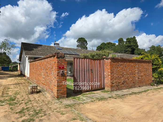 2-Bedroom Garden Flat | Chadcombe