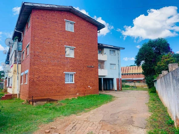 Stunning 2 bed Apartment for Sale in Arcadia, Harare