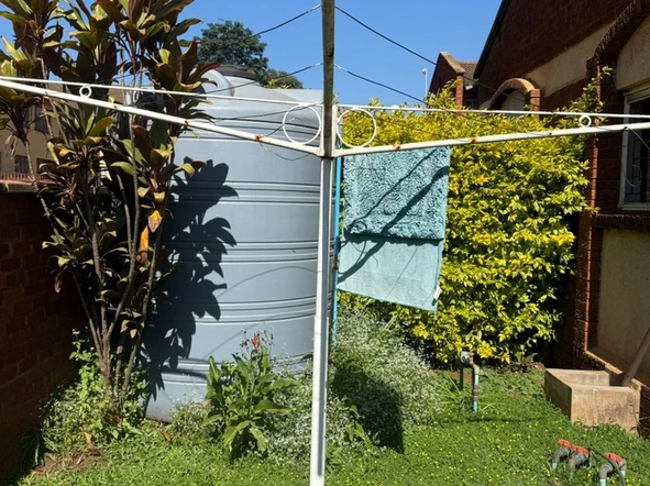 3 Bedroom Flat & Apartment