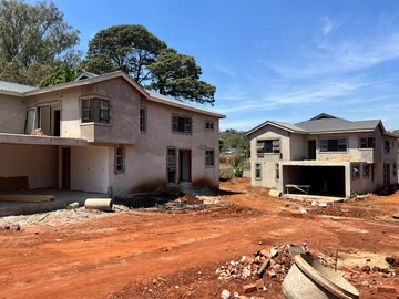 2 Unit Townhouse Complex