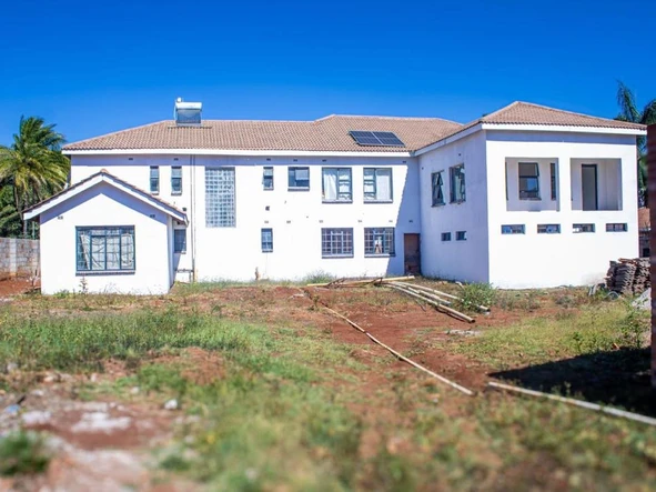 7 Bedroom House