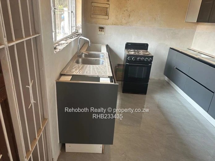 5 bedroom for Rent in Belvedere