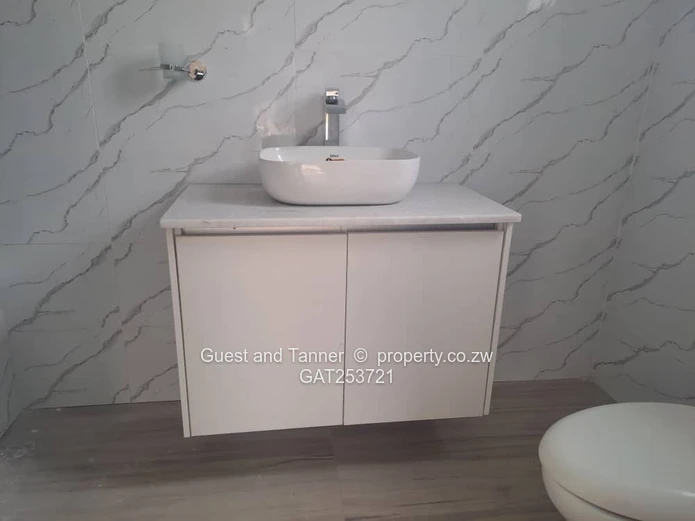 Arlington Prestige — Modern 4-Bedroom Home for Sale