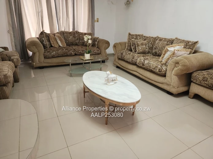 Massive, lovely 6 bed home in Borrowdale