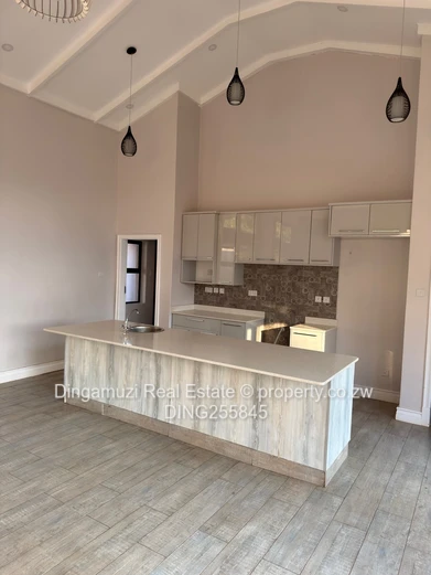 Family Home in Helensview 