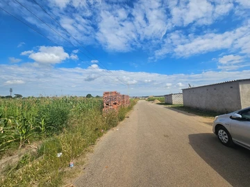 Stands & Residential Land