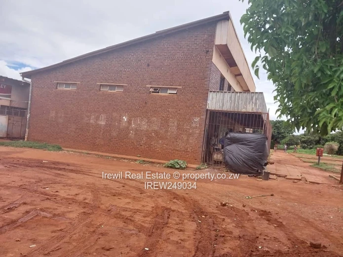 Torwood Redcliff Commercial Property for Sale